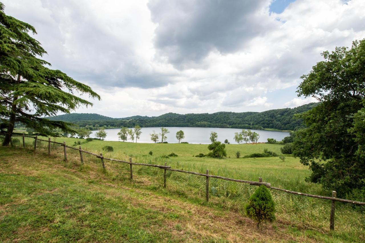 Agriturismo Lago Di Mezzano Valentano Extérieur photo