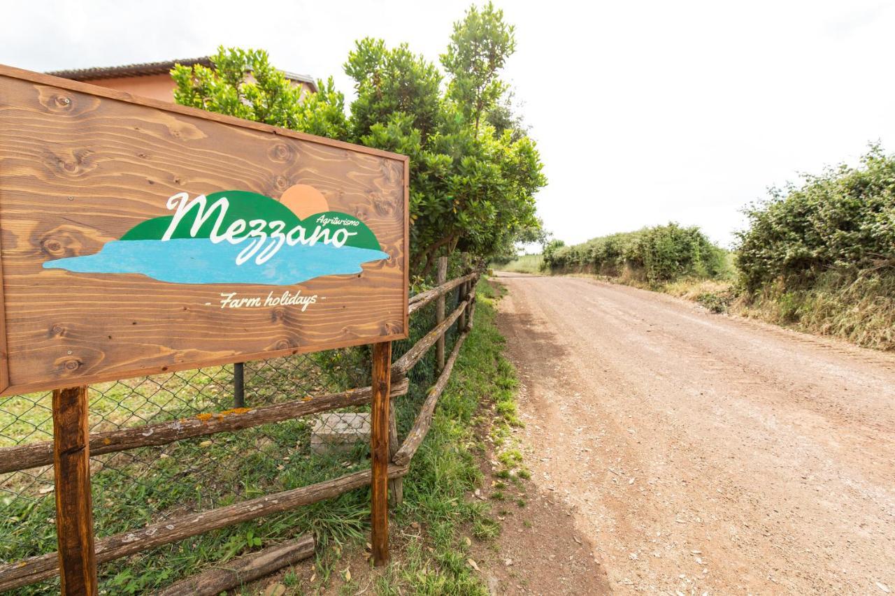 Agriturismo Lago Di Mezzano Valentano Extérieur photo