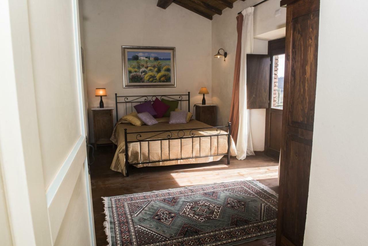 Agriturismo Lago Di Mezzano Valentano Extérieur photo